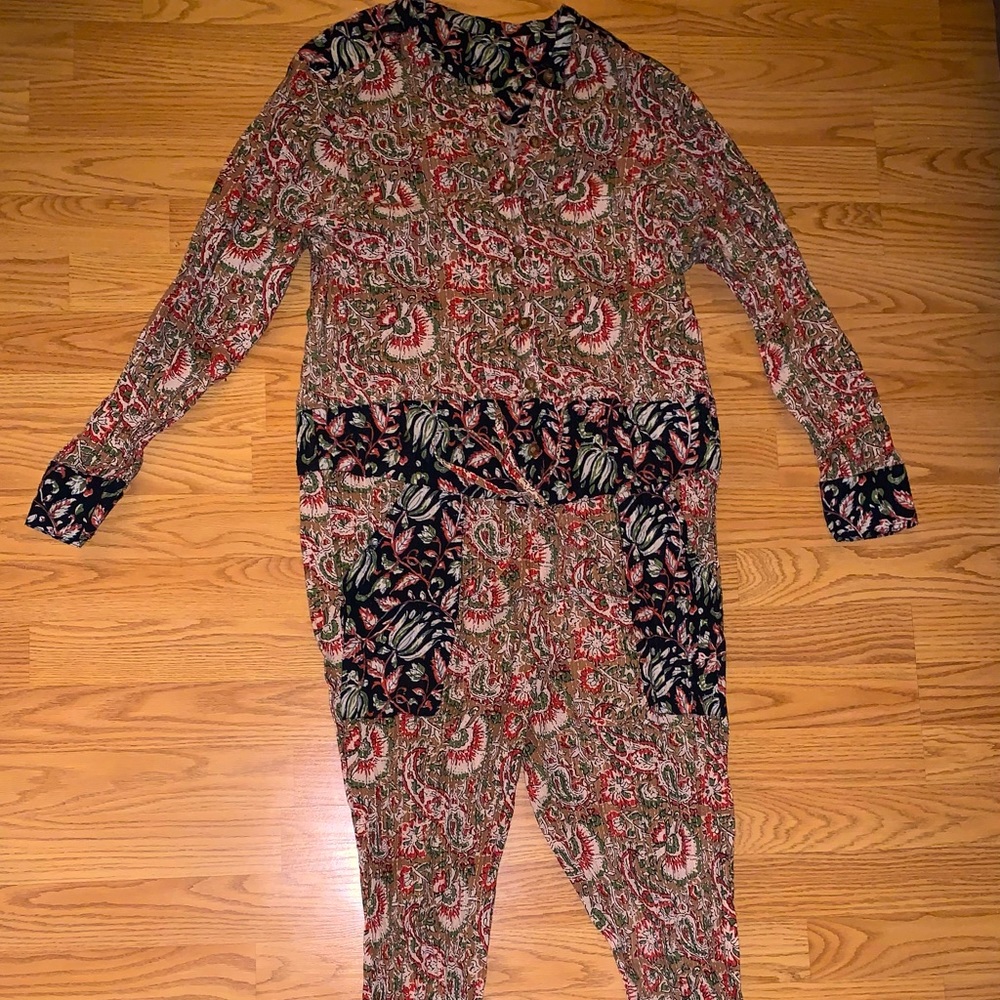 Pattern button up Jumpsuit - Picture 2 of 5